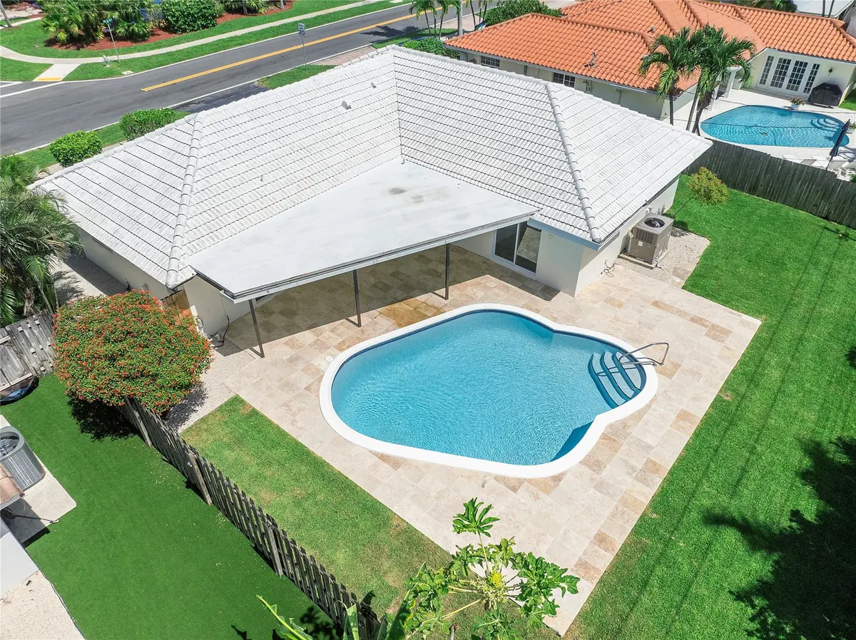 Photo 1 at 400 SW 9TH Avenue, Boca Raton