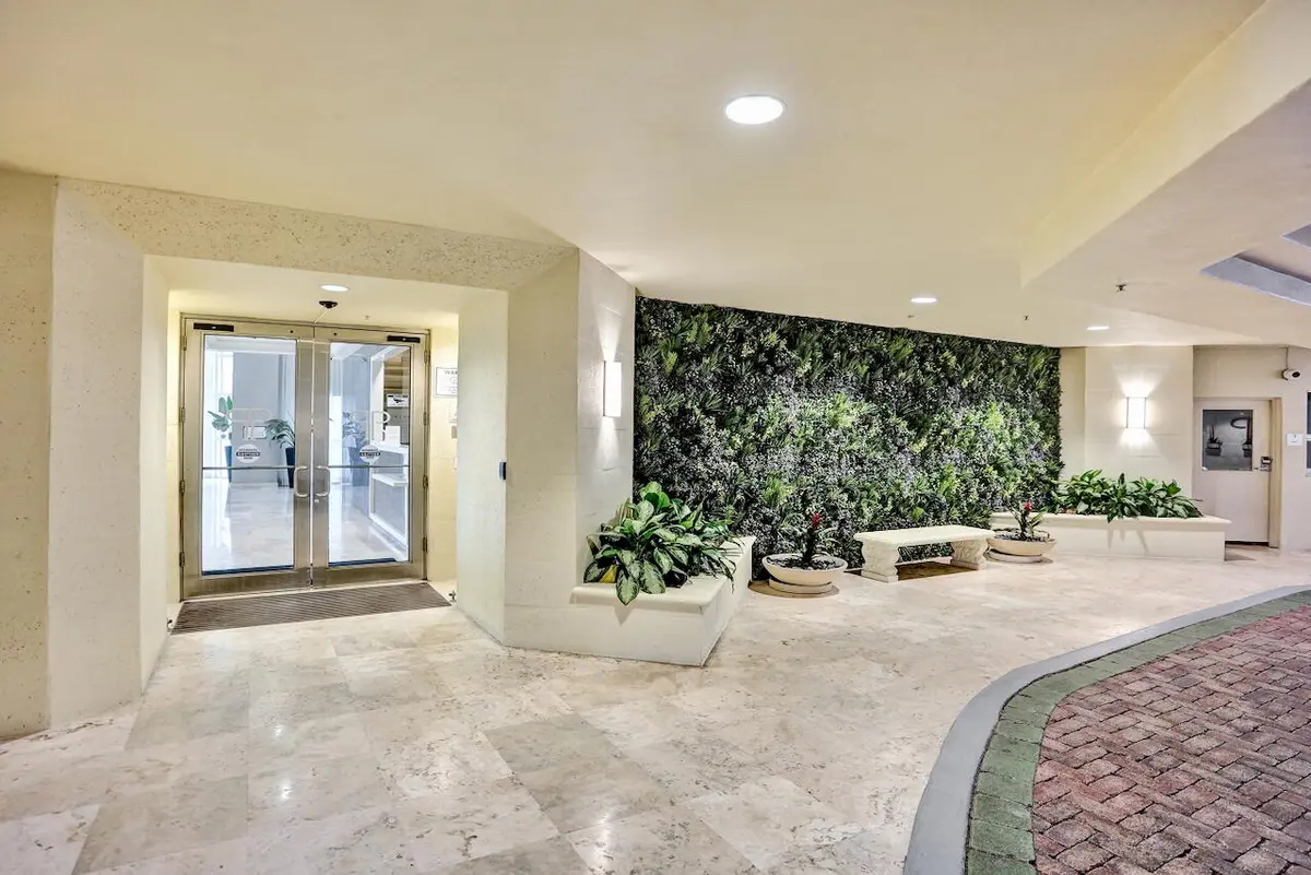 99 SE Mizner Blvd - 6 at 99 SE MIZNER Boulevard 533, Boca Raton