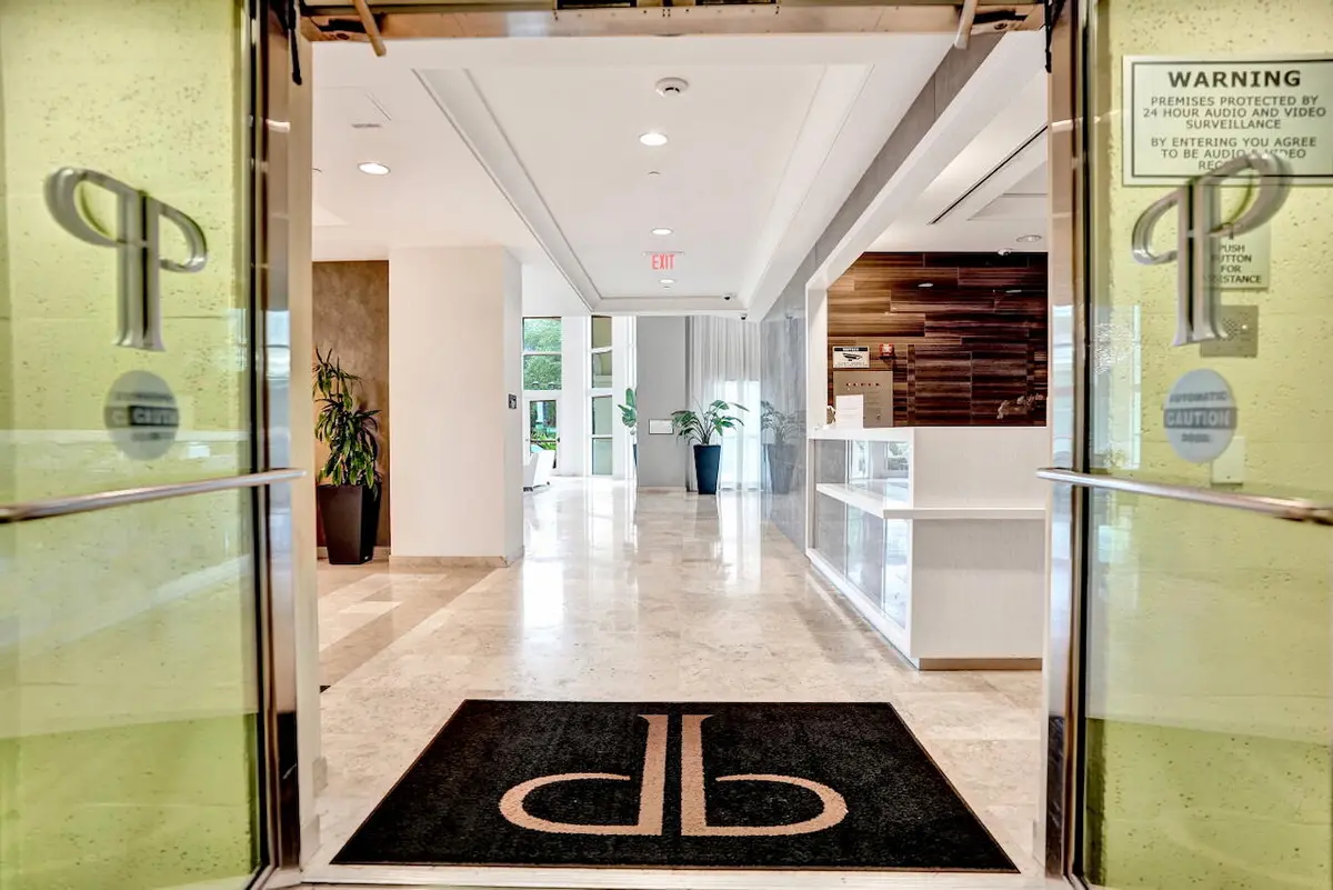 99 SE Mizner Blvd - 7 at 99 SE MIZNER Boulevard 533, Boca Raton