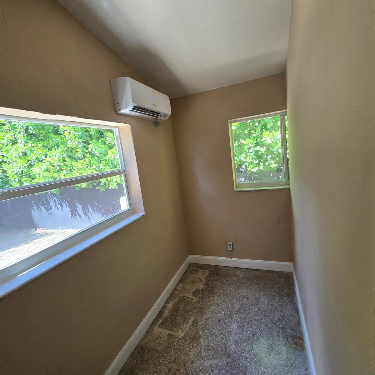 20260828_115128 at 830 SW 14th Street 2, Pompano Beach