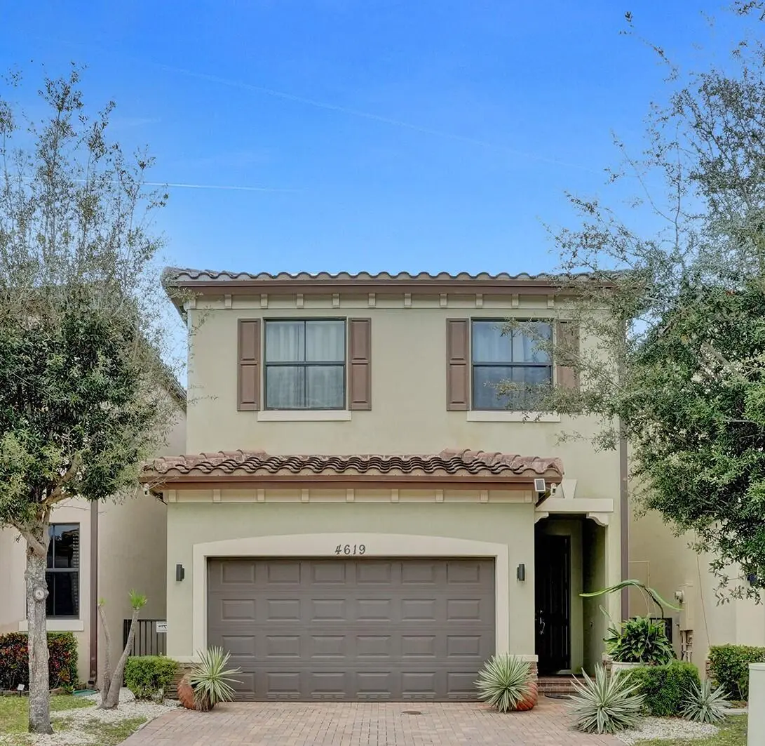 DSC01101 at 4619 NW 59TH Street, Tamarac