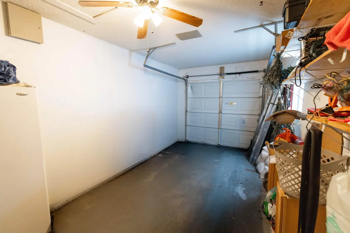 Garage at 11030 NW 27TH Street, Sunrise
