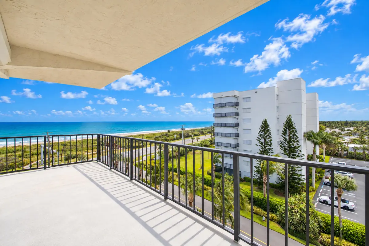 Corner Unit at 5159 Jimmy Buffett Mem Highway, Fort Pierce