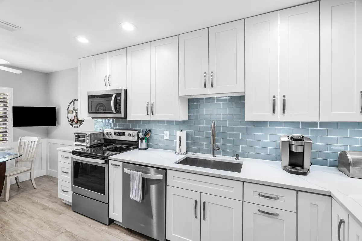 Kitchen at 13 SOUTHPORT Lane F, Boynton Beach