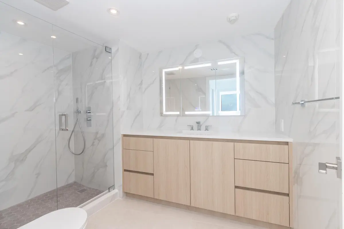 2774 S Ocean 802-13 at 2774 S Ocean Boulevard 802, Palm Beach