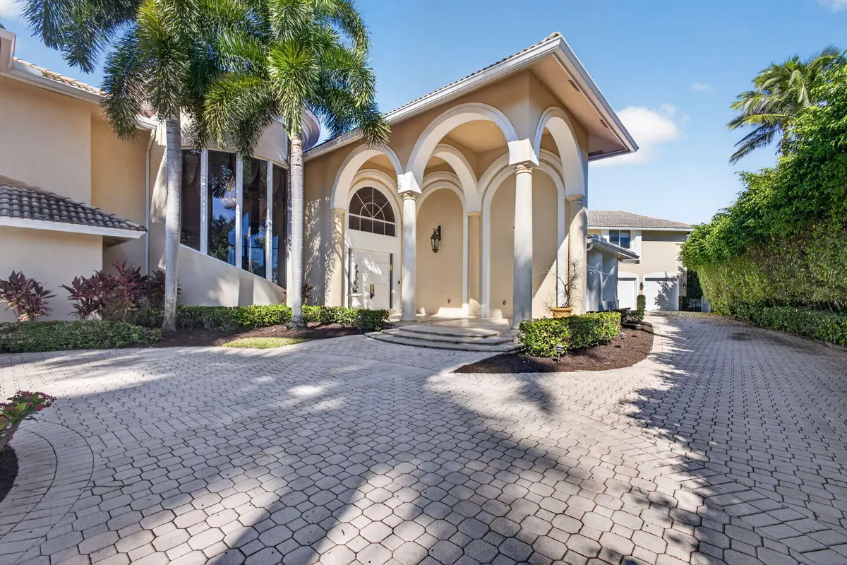 Front of Home at 10248 Heronwood Lane, West Palm Beach