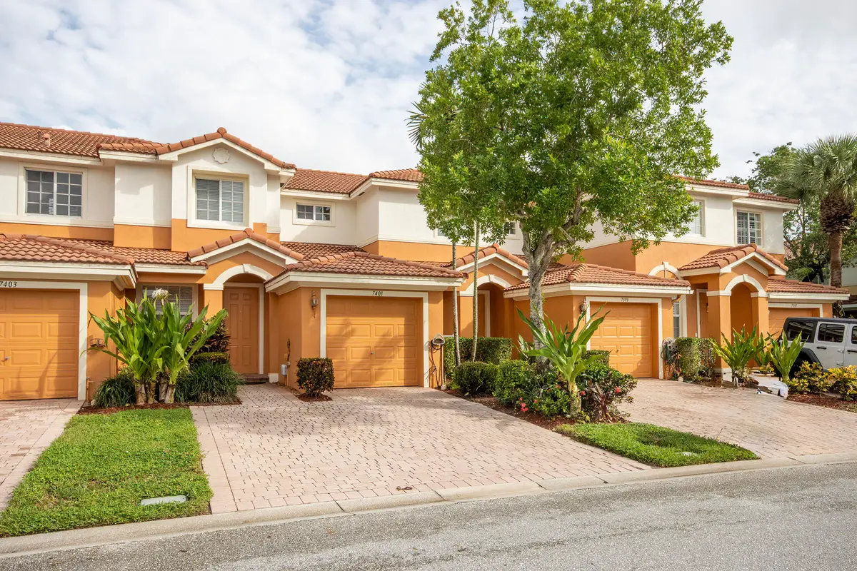 Front at 7401 Sarentino Lane 211, Boynton Beach