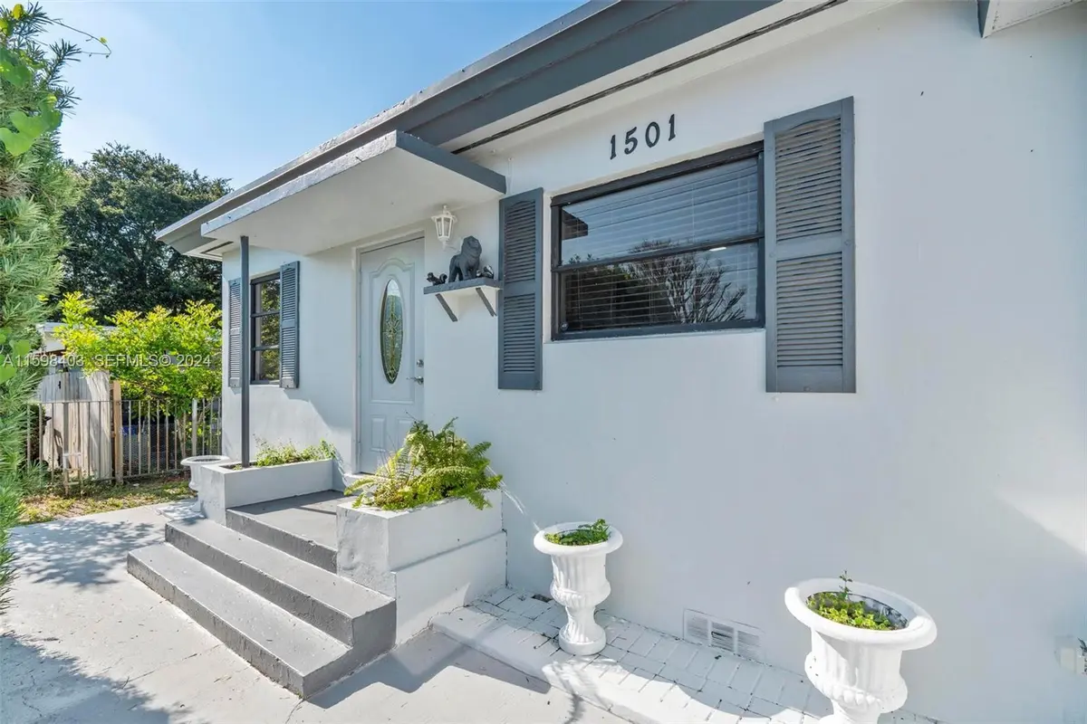 GetMedia (11) at 1501 N 18TH Avenue, Lake Worth Beach