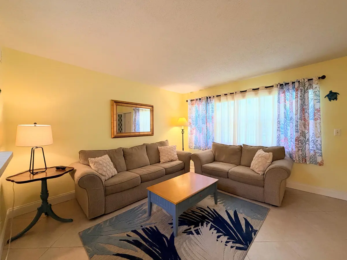 Furnished at 240 HORIZONS 107, Boynton Beach