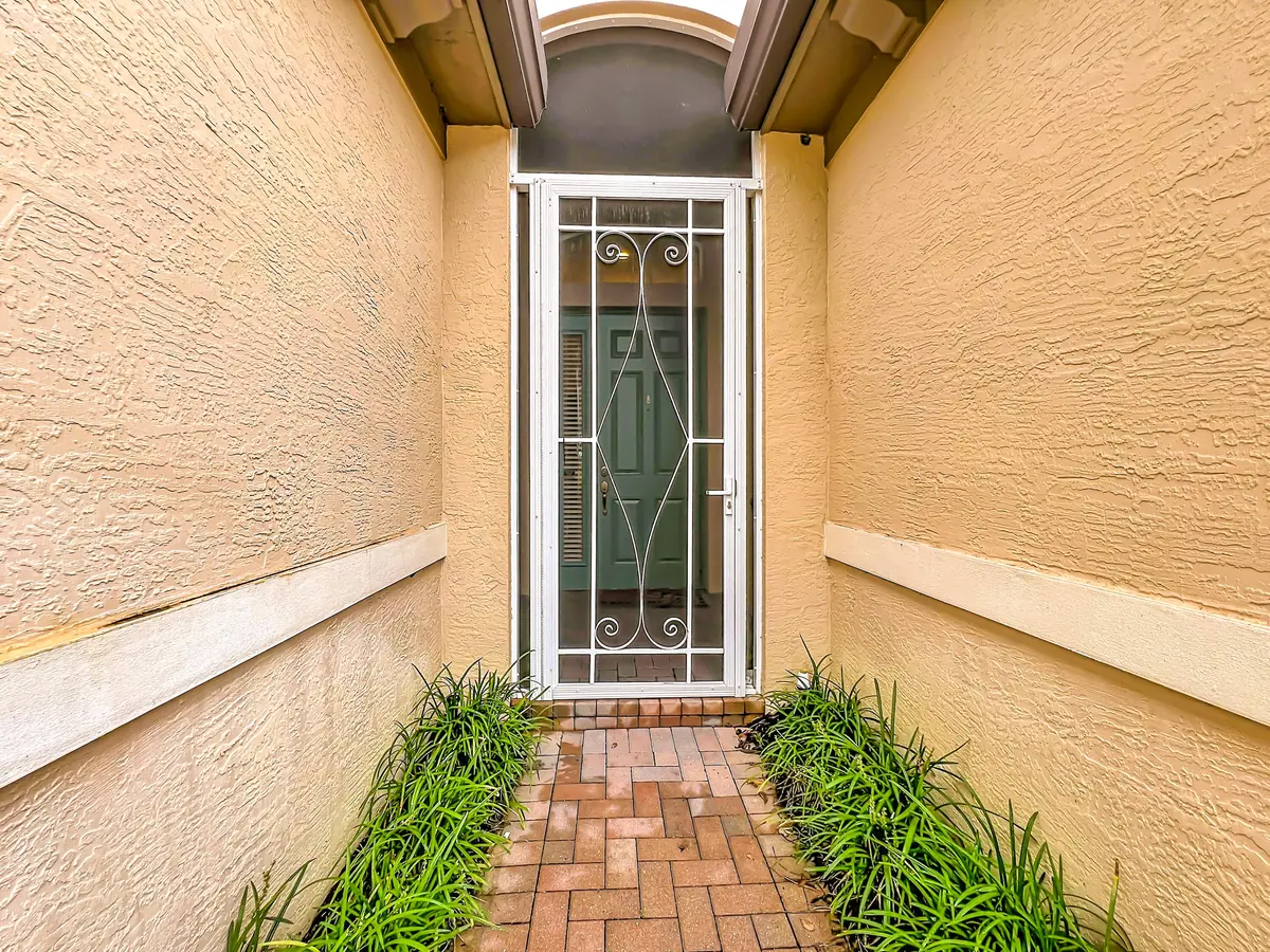 12063 SW Bennington Circle, Port St. Lucie, FL – photo 5