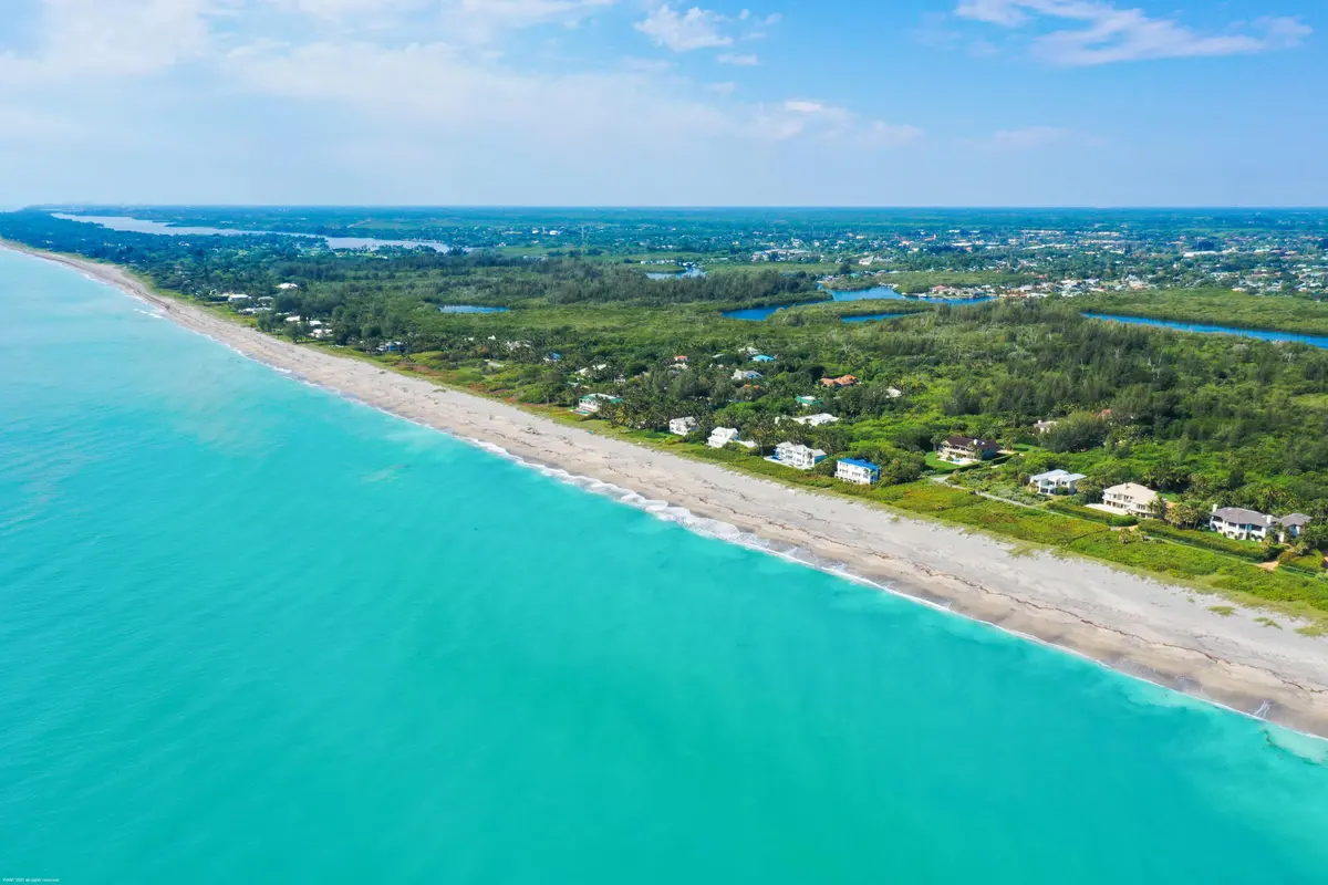 116 North Beach Rd 48 at 116 N BEACH Road, Jupiter Island