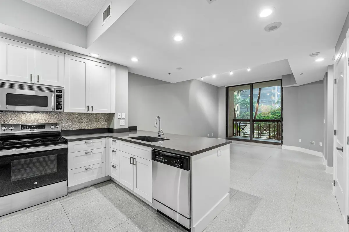 Kitchen at 801 S Olive Avenue Unit 820, West Palm Beach