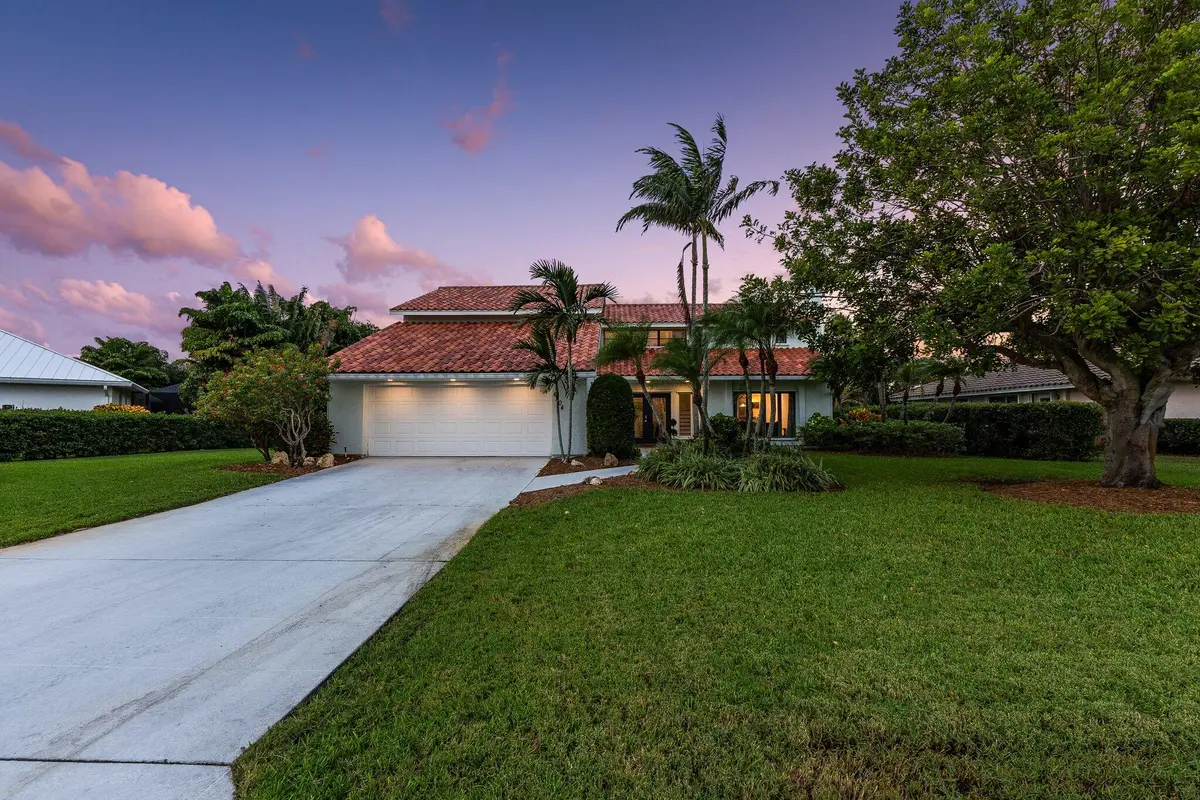 2-web-or-mls-DSC08611 at 4304 SE FAIRWAY, Stuart