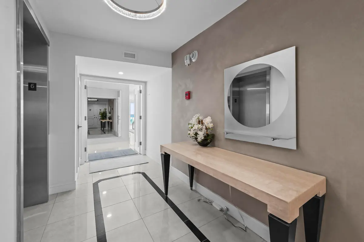Elevartor Lobby Area at 2800 S Ocean Boulevard 6-A, Boca Raton