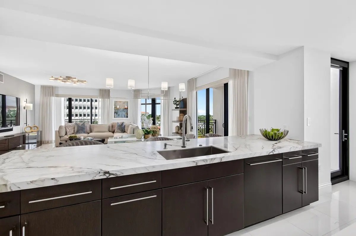 28-web-or-mls-DSC_4539 at 200 E Palmetto Park Road 505, Boca Raton