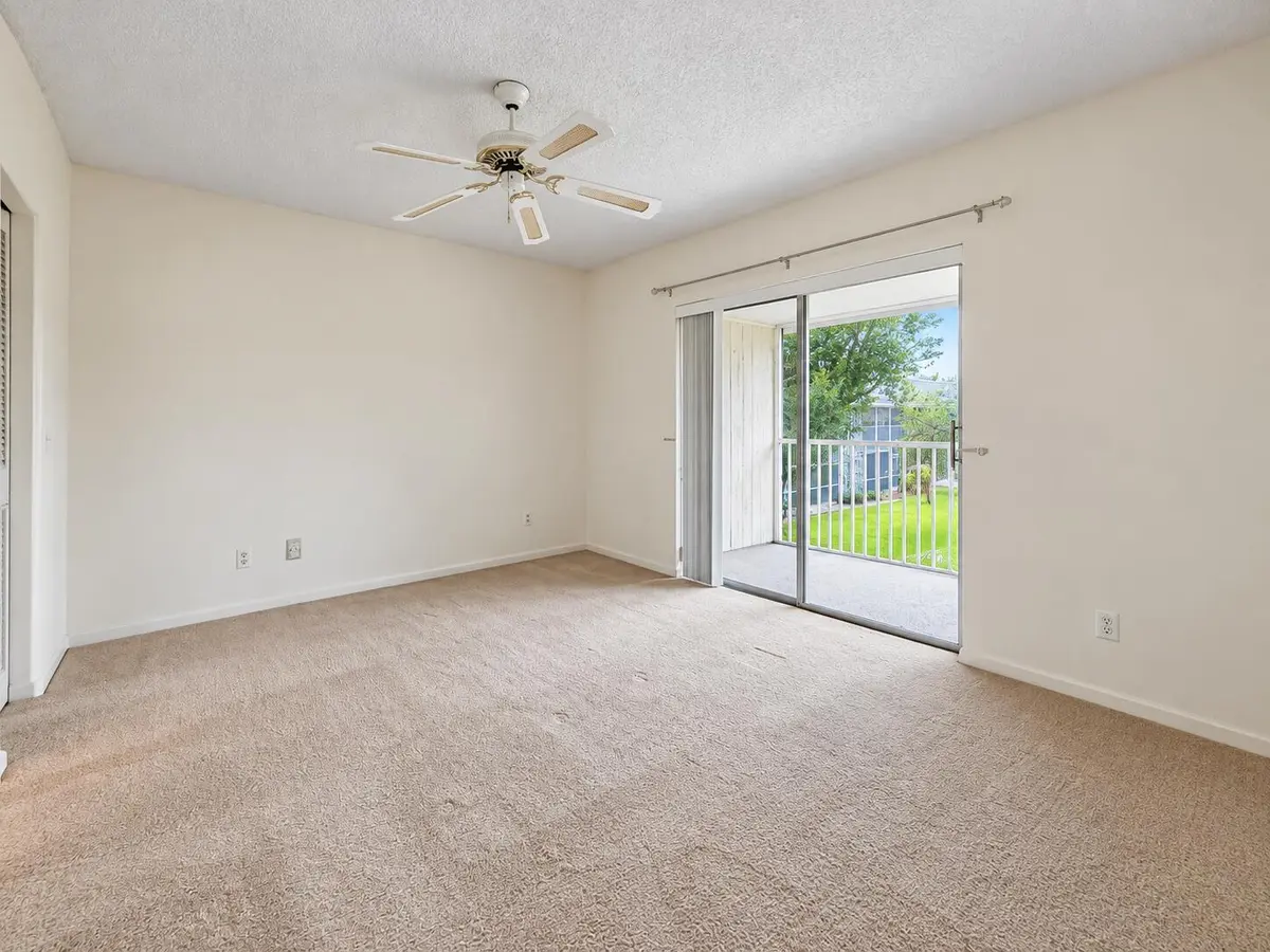 Primary at 18081 SE COUNTRY CLUB Drive 21-207, Jupiter