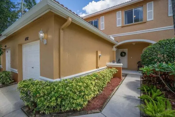 20160602083833372324000000-o at 6092 Eaton Street, West Palm Beach
