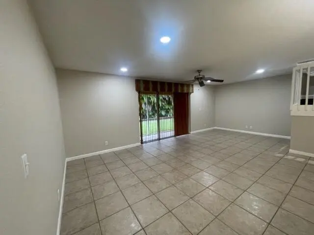 IMG_4536 at 6092 Eaton Street, West Palm Beach