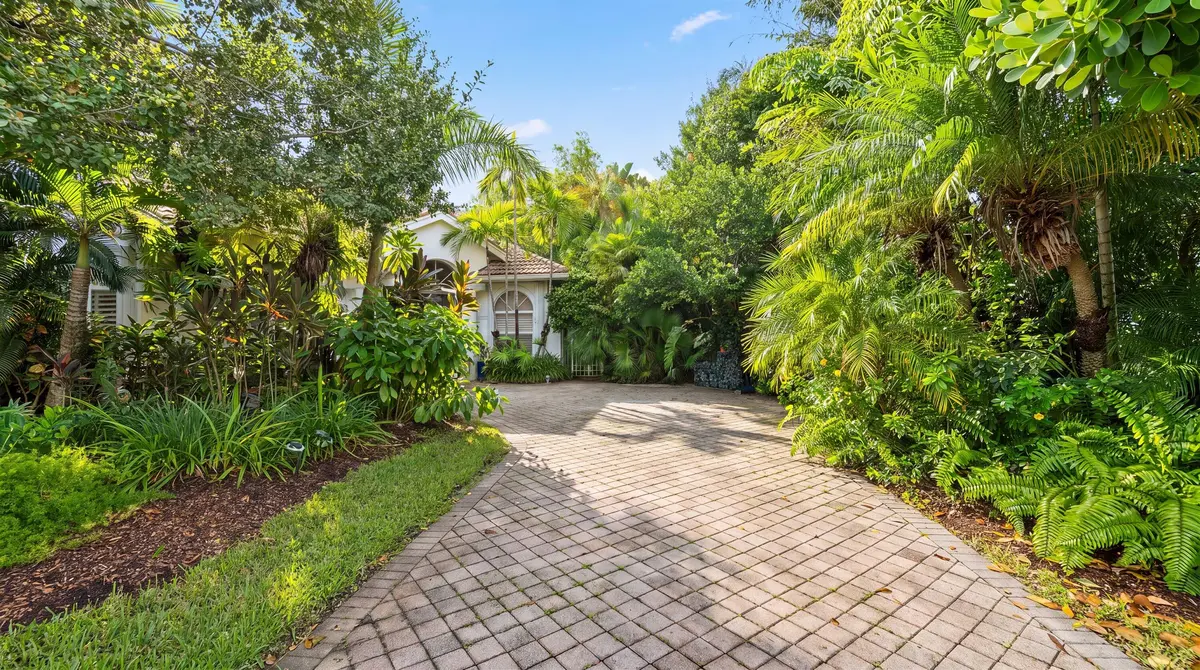 01-2741 Twin Oaks Way at 2741 TWIN OAKS Way, Wellington