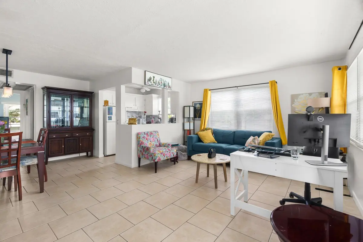 20260626144438147343000000-o at 347 WINDSOR O, West Palm Beach