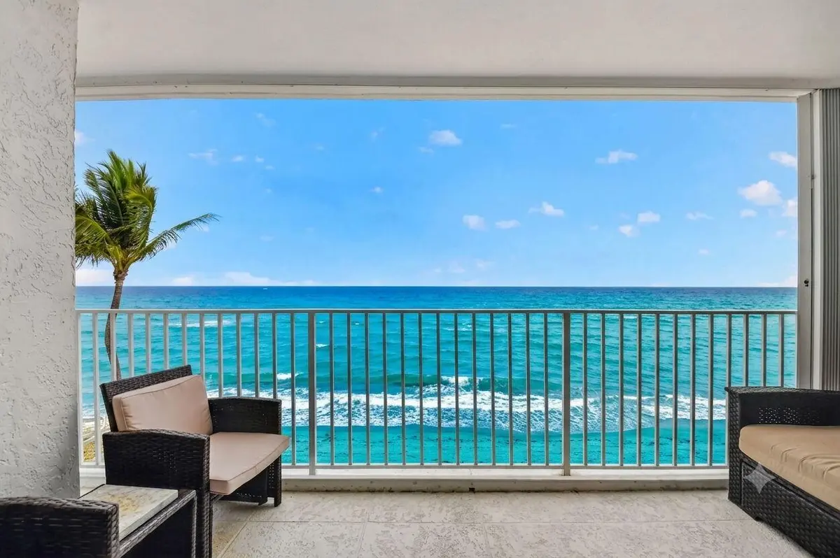 Dining-Living-Ocean View at 3580 S Ocean Boulevard 4-F, South Palm Beach