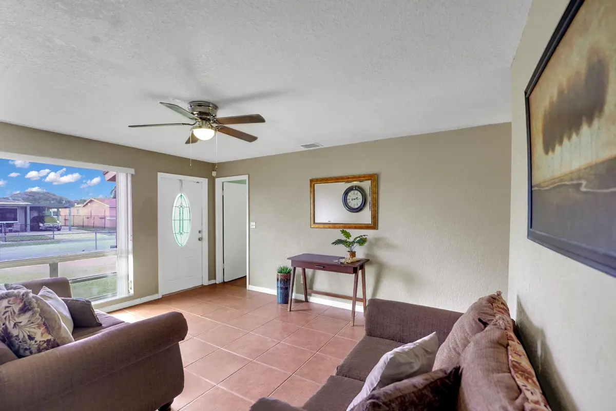 DSC09652 at 1420 NW 33RD Terrace, Lauderhill