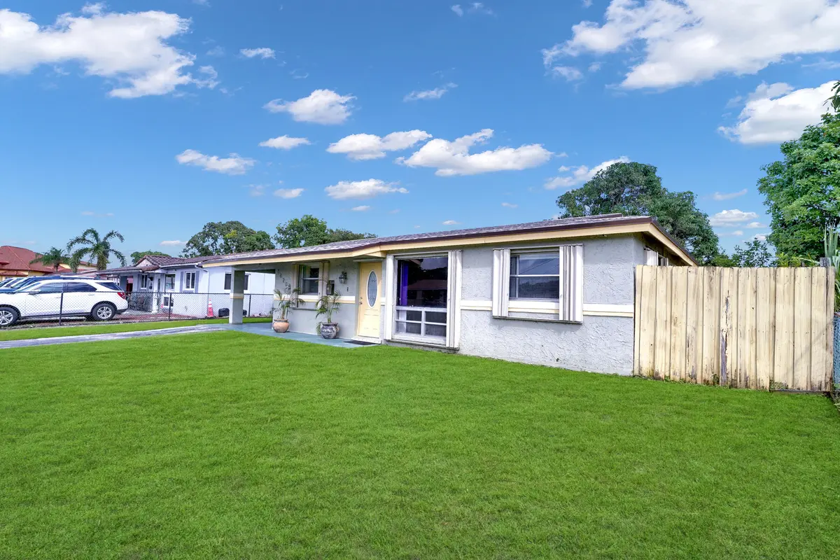 DSC09721 at 1420 NW 33RD Terrace, Lauderhill