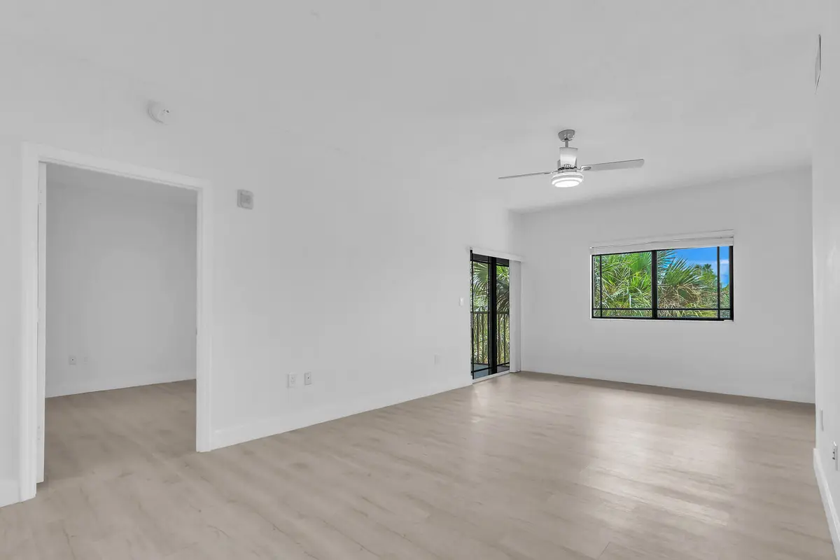2916-302 LV 1 at 2916 TUSCANY Court 302, Palm Beach Gardens