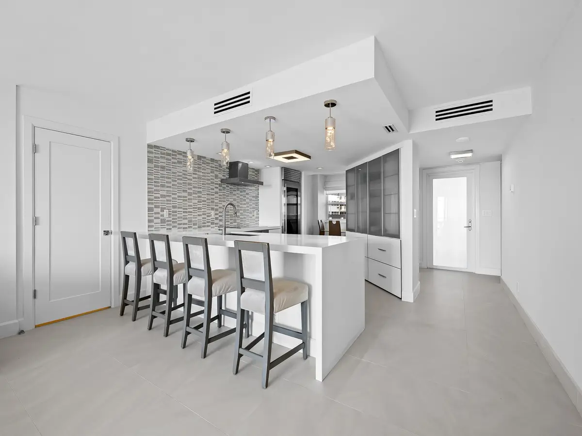 Casual dining with the best view at 2000 S Ocean Drive 709, Fort Lauderdale