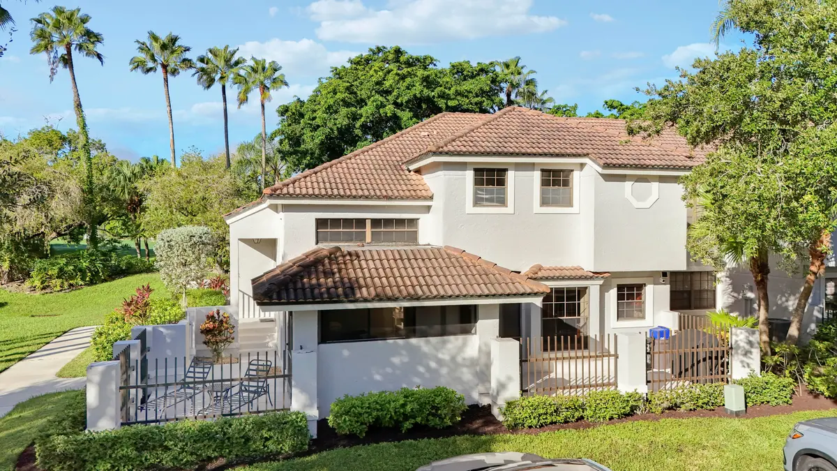 Aerials-1 at 587 Prestwick Circle 2, Palm Beach Gardens