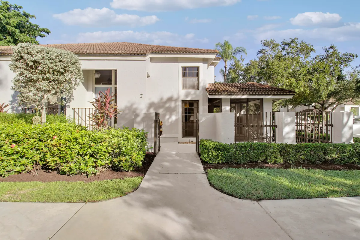 House-34 at 587 Prestwick Circle 2, Palm Beach Gardens