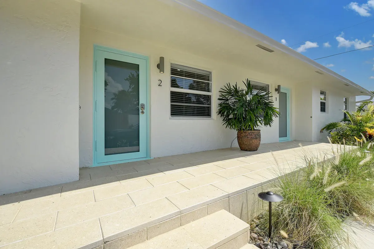 Exterior front showing unit 2 & 1 at 502 N H Street 1, Lake Worth Beach