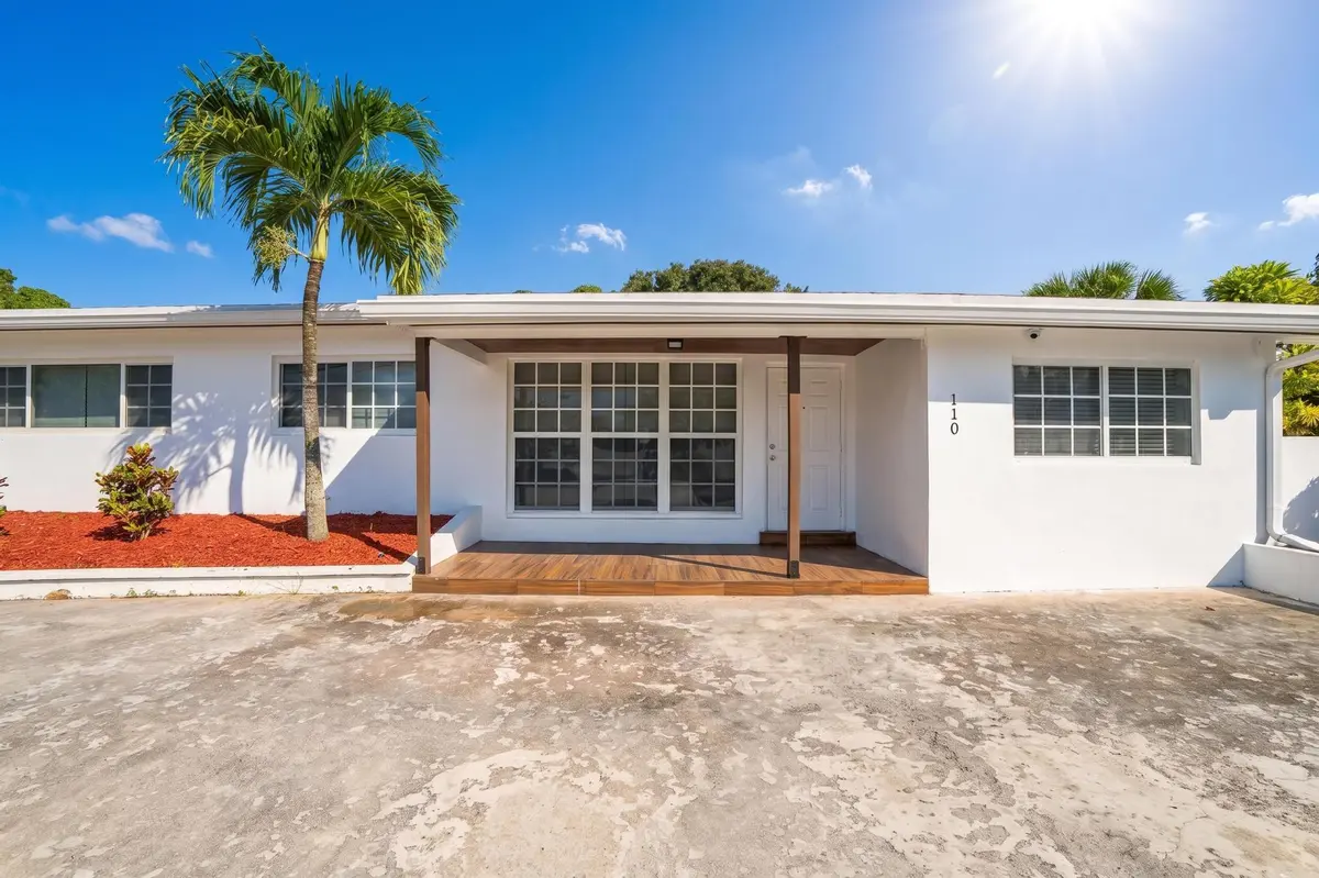Front at 110 NE 152nd Street, Miami