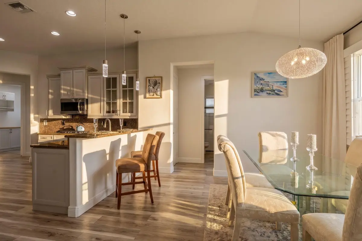 Virtually enhanced at 670 TANGELO Circle, Vero Beach