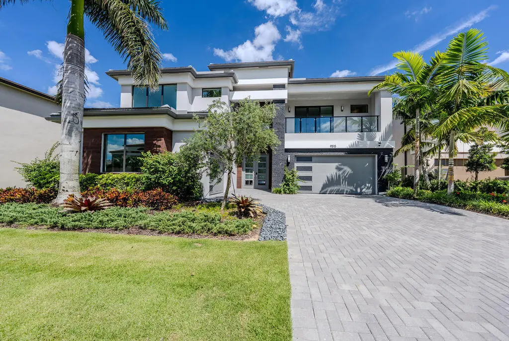Premium Elevation at 9515 ROYAL WOODS Manor, Boca Raton