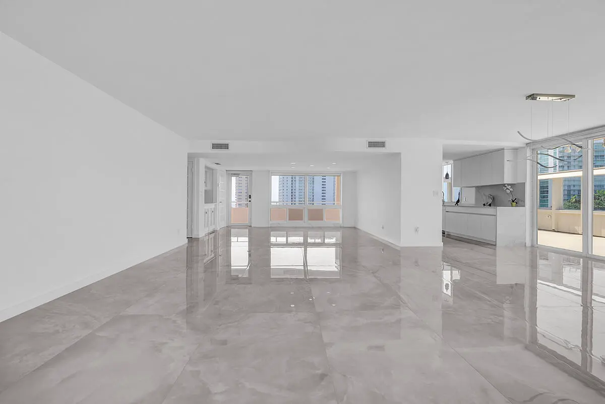 DSC08873 at 201 N Riverside Drive #802, Pompano Beach