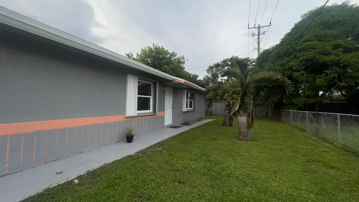 IMG_6033 at 2691 NW 8th Street, Pompano Beach