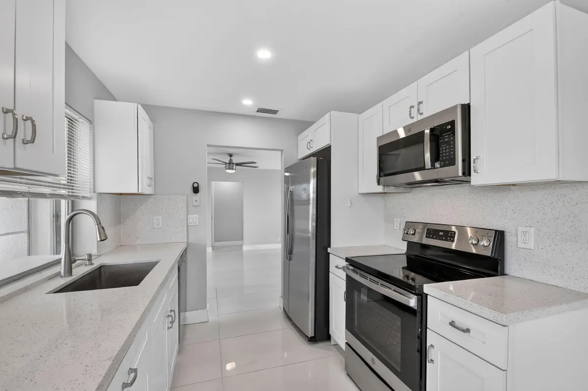 16-web-or-mls-DSC_0618 at 1404 SW 22nd Avenue, Boynton Beach