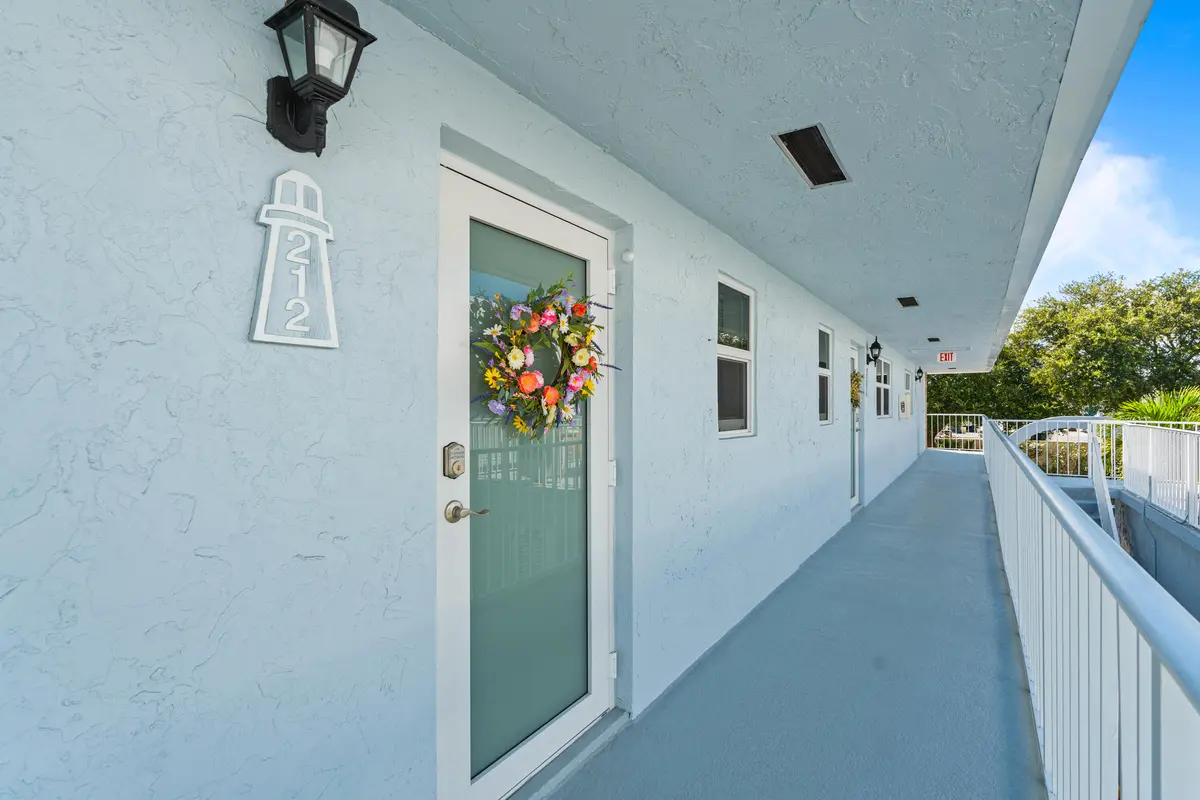 26P03110 at 2400 NE 16TH Street 212, Pompano Beach