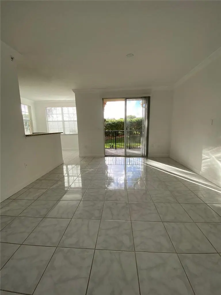 Photo 5 at 15105 MICHELANGELO Boulevard 102, Delray Beach
