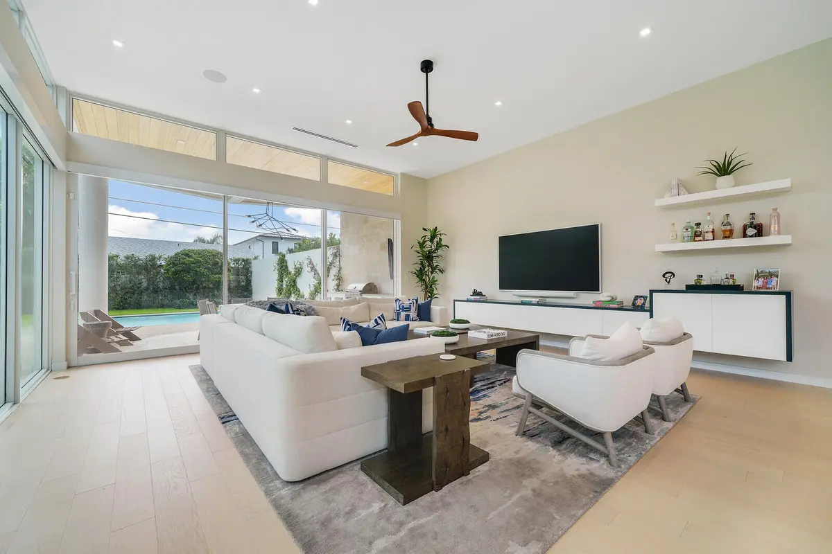 Family room with custom built ins at 724 N LAKE Avenue, Delray Beach