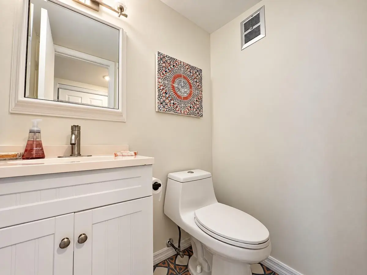 Updated Half Bath at 158 CHATHAM H, West Palm Beach