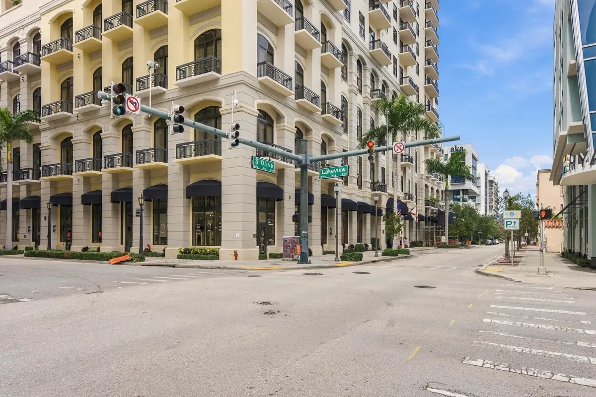 5__jjl2302 at 701 S OLIVE Avenue 216, West Palm Beach