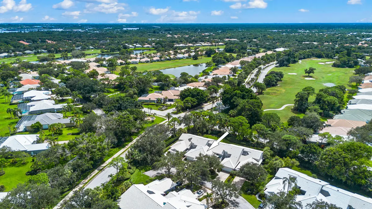 2380 SW Foxpoint Way-4 at 2380 SW Foxpoint Way, Palm City