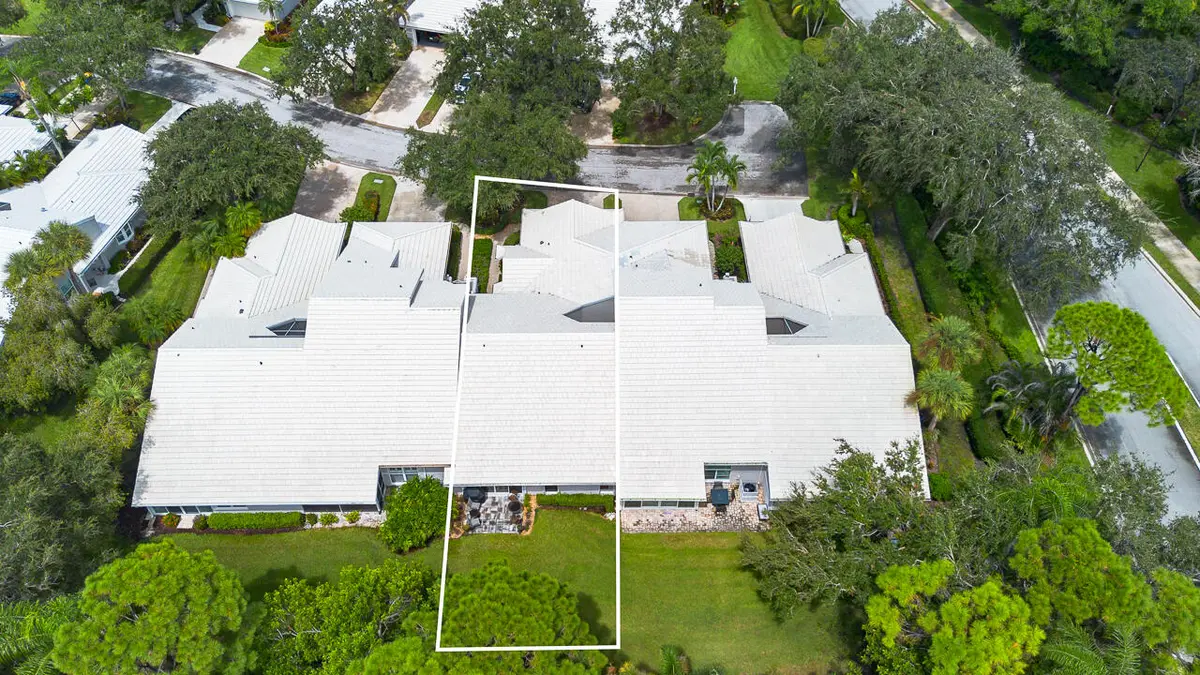 2380 SW Foxpoint Way-7 at 2380 SW Foxpoint Way, Palm City
