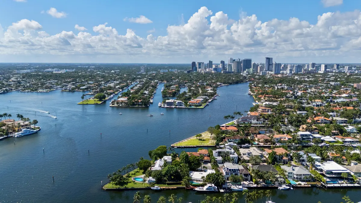 DJI_20251021135706_0029_D (Copy) at 720 ISLE OF PALMS Drive, Fort Lauderdale