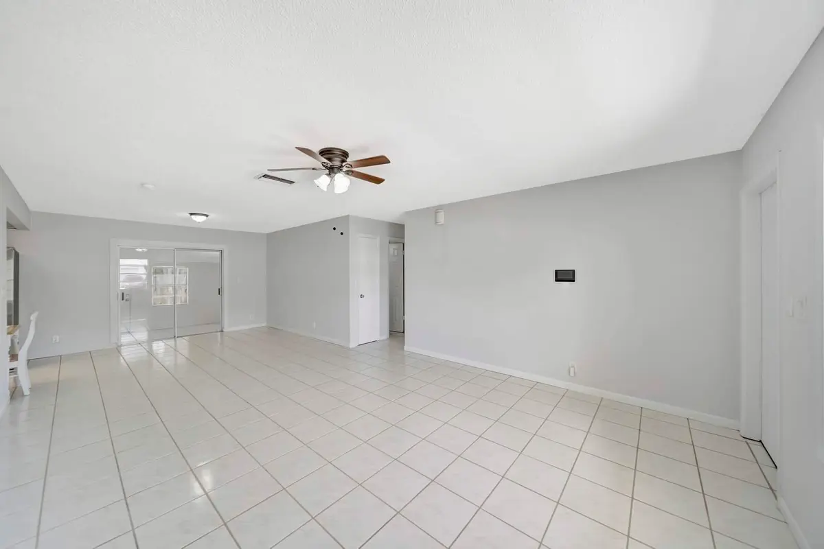 06-DSC00961 at 310 SW 78TH Terrace, North Lauderdale