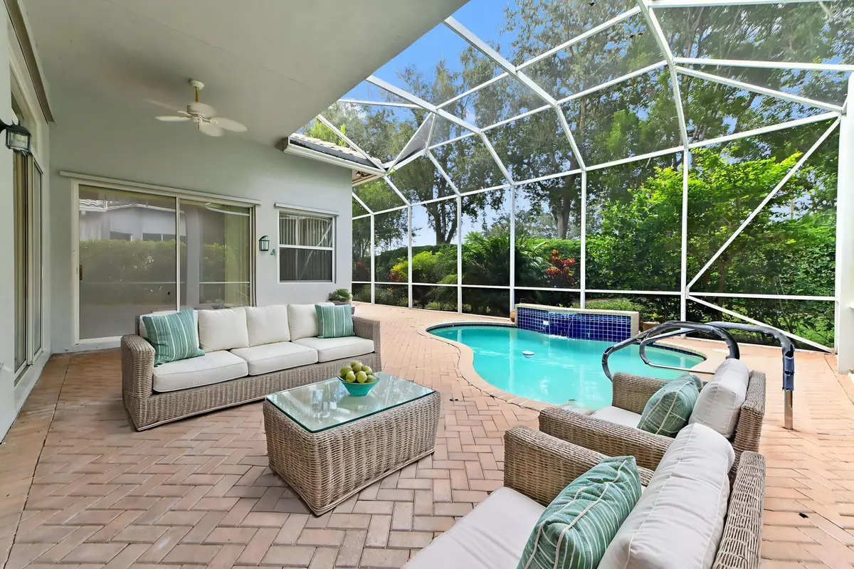 33-pool-02_VS at 6389 Cortona Street, Lake Worth
