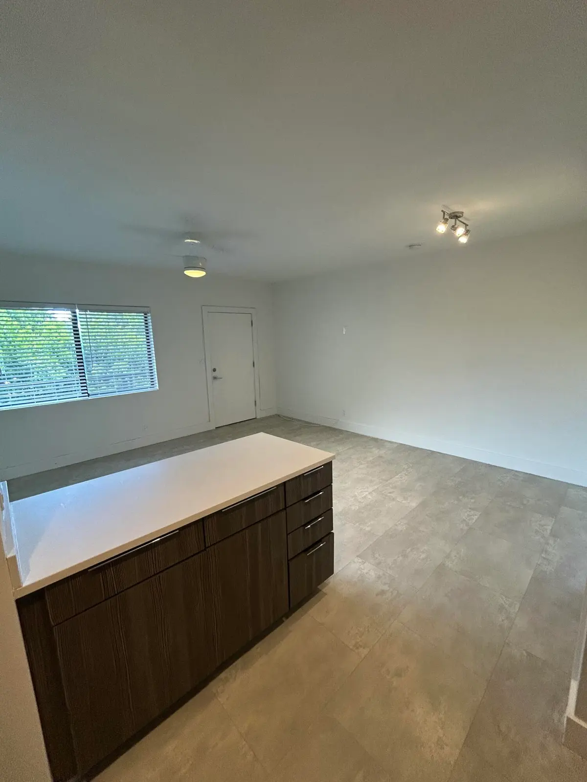 IMG_3834 at 1273 NE 38th Street 7, Oakland Park