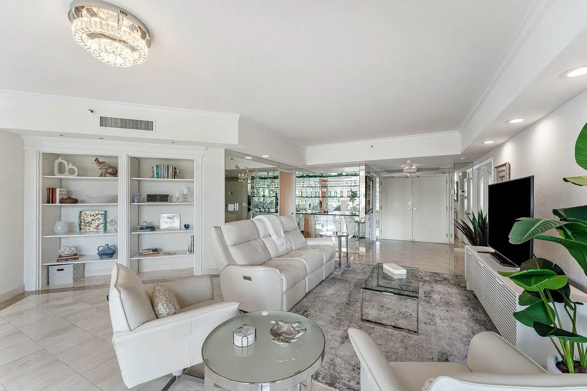 010-300Southeast5thAvenue-3170-BocaRaton at 300 SE 5th Avenue 3170, Boca Raton